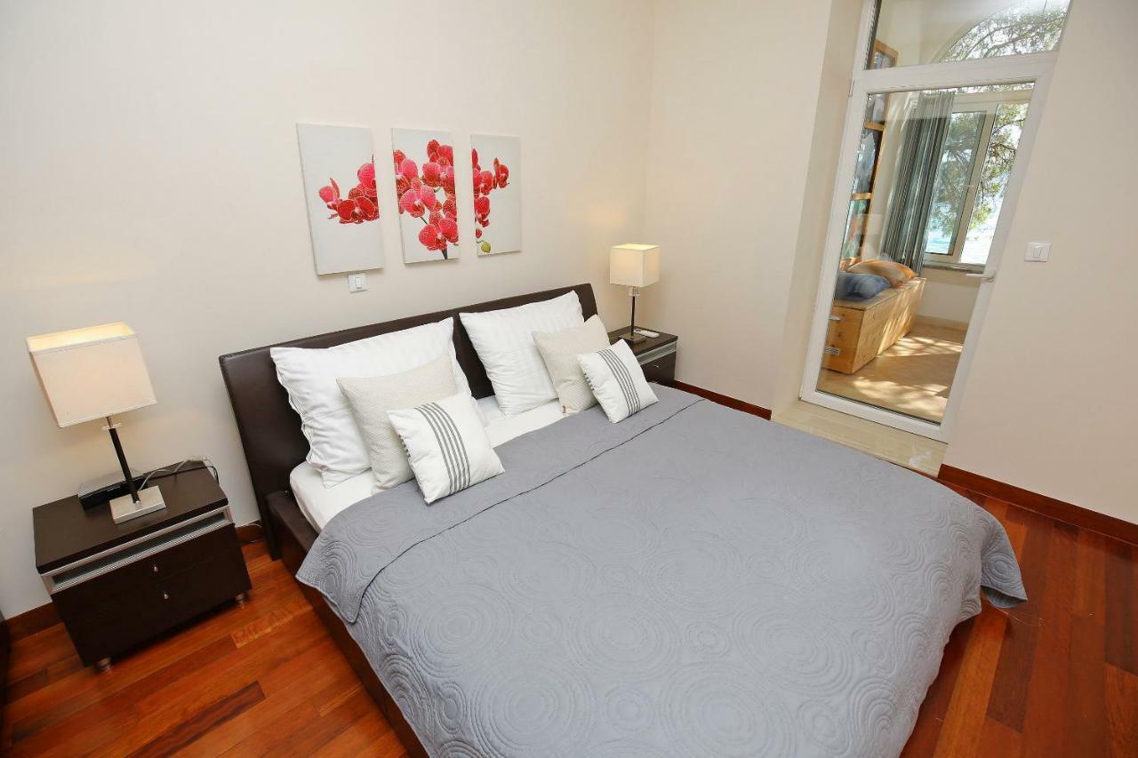 Seafront Beach Apartment - Directly At The Beach Zadar Zewnętrze zdjęcie