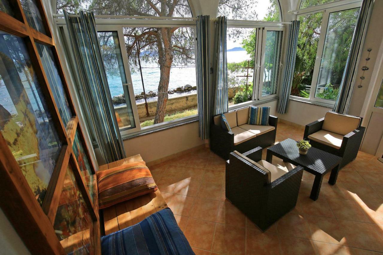 Seafront Beach Apartment - Directly At The Beach Zadar Zewnętrze zdjęcie