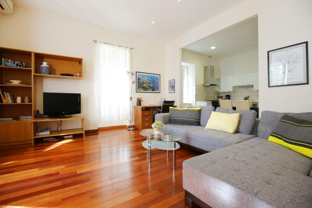 Seafront Beach Apartment - Directly At The Beach Zadar Zewnętrze zdjęcie